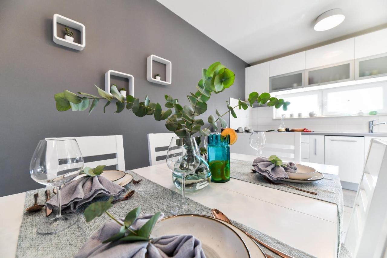 Vila Deluxe Triplex Antea Sukošan Exteriér fotografie