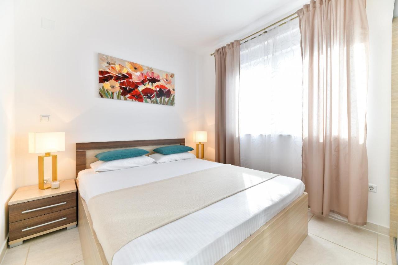 Vila Deluxe Triplex Antea Sukošan Exteriér fotografie